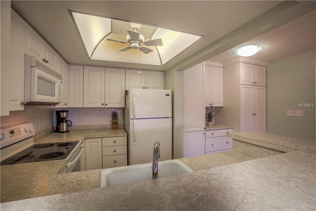 4832 JASPER DRIVE, NEW PORT RICHEY, Florida 34652, 2 Bedrooms Bedrooms, 5 Rooms Rooms,2 BathroomsBathrooms,Residential,For sale,JASPER,W7637569