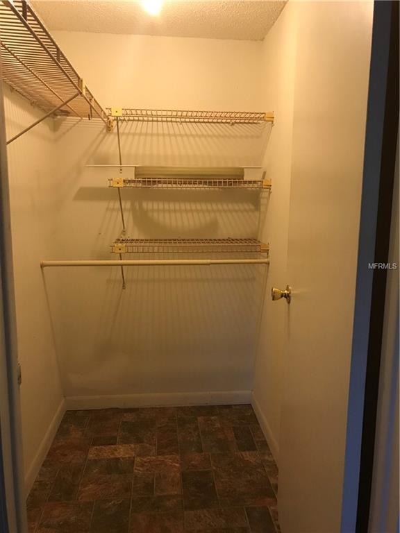 209 LINCOLN CIRCLE N, ST PETERSBURG, Florida 33702, 2 Bedrooms Bedrooms, 4 Rooms Rooms,1 BathroomBathrooms,Residential,For sale,LINCOLN,U7847037