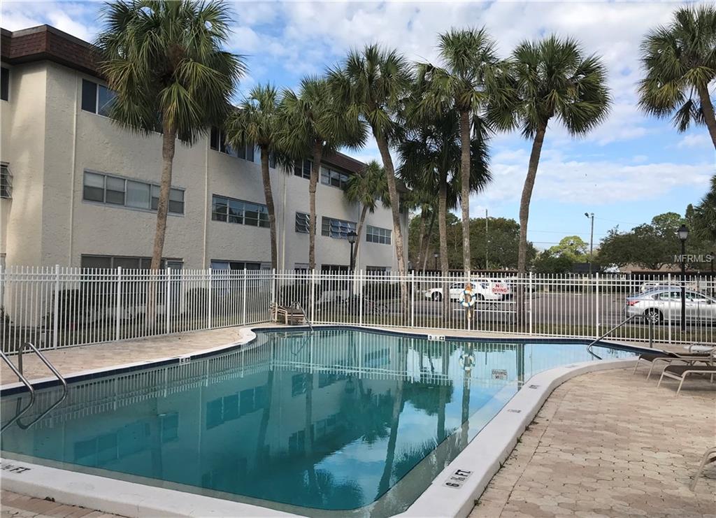 209 LINCOLN CIRCLE N, ST PETERSBURG, Florida 33702, 2 Bedrooms Bedrooms, 4 Rooms Rooms,1 BathroomBathrooms,Residential,For sale,LINCOLN,U7847037