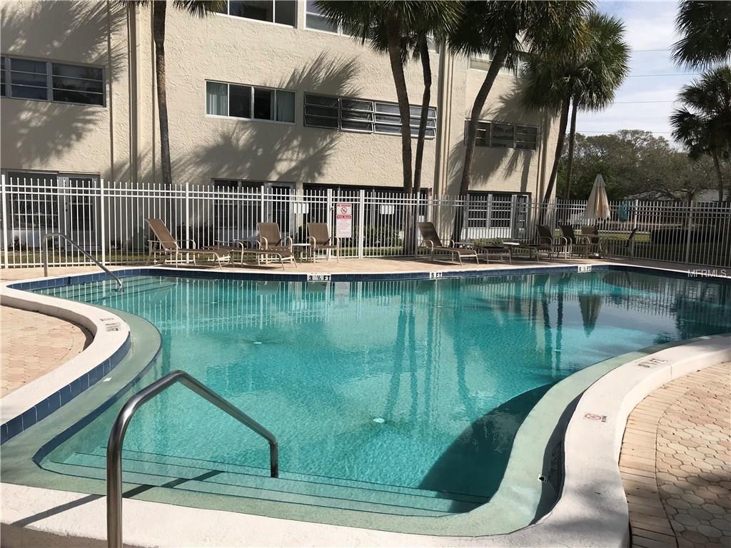 209 LINCOLN CIRCLE N, ST PETERSBURG, Florida 33702, 2 Bedrooms Bedrooms, 4 Rooms Rooms,1 BathroomBathrooms,Residential,For sale,LINCOLN,U7847037
