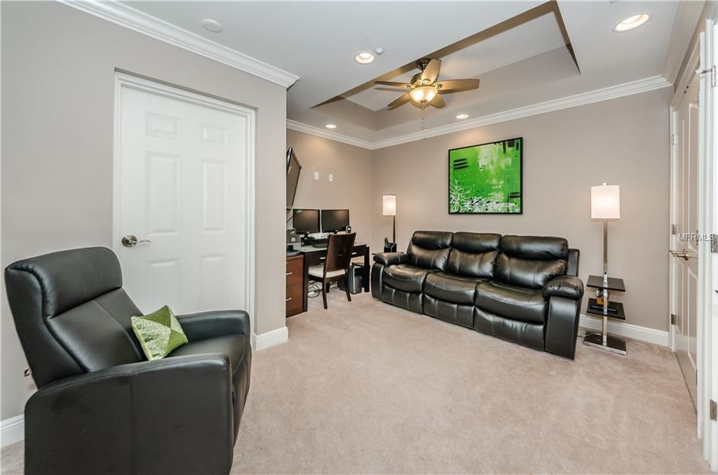 604 GULF BOULEVARD, INDIAN ROCKS BEACH, Florida 33785, 3 Bedrooms Bedrooms, 8 Rooms Rooms,3 BathroomsBathrooms,Residential,For sale,GULF,U7847206