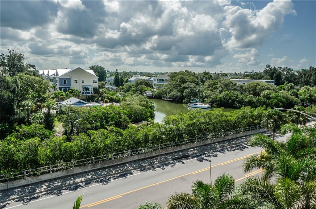 604 GULF BOULEVARD, INDIAN ROCKS BEACH, Florida 33785, 3 Bedrooms Bedrooms, 8 Rooms Rooms,3 BathroomsBathrooms,Residential,For sale,GULF,U7847206