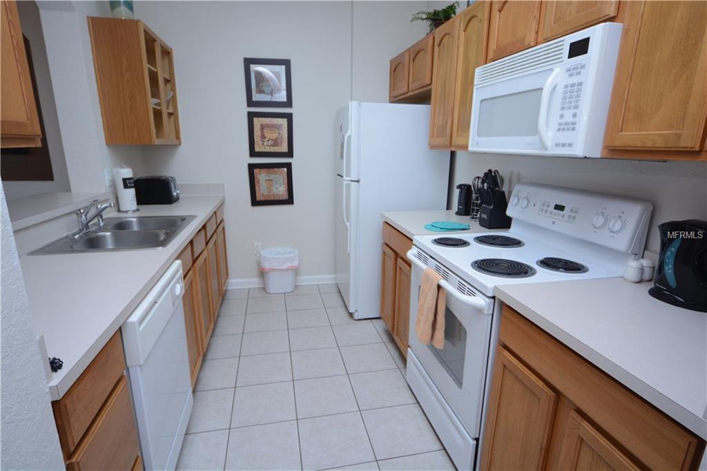 2781 ALMATON LOOP, KISSIMMEE, Florida 34747, 3 Bedrooms Bedrooms, 3 Rooms Rooms,2 BathroomsBathrooms,Residential,For sale,ALMATON,S4856992