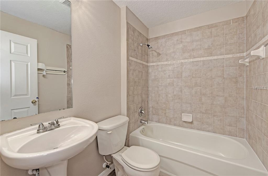 8143 TAR HOLLOW DRIVE, GIBSONTON, Florida 33534, 6 Bedrooms Bedrooms, 3 Rooms Rooms,3 BathroomsBathrooms,Residential,For sale,TAR HOLLOW,T2928241