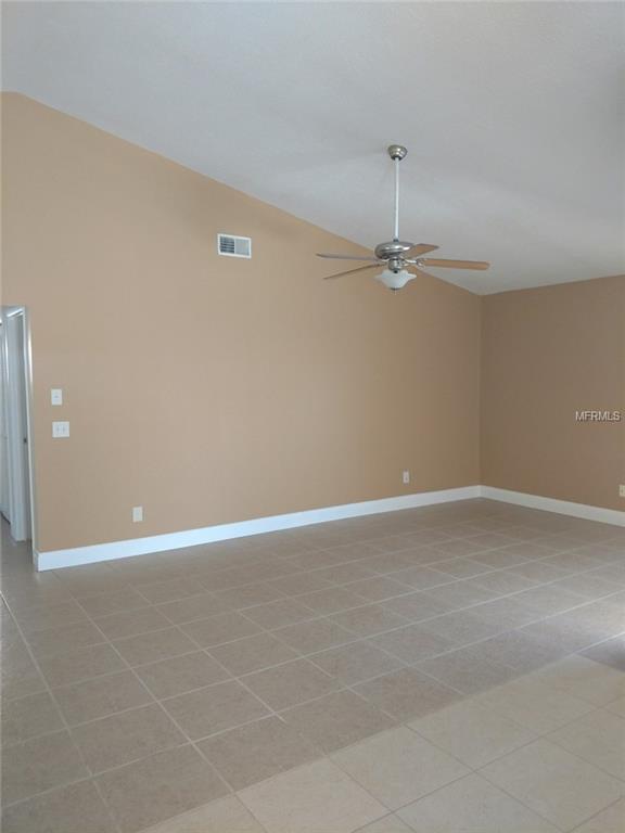 2609 MILL RUN BOULEVARD, KISSIMMEE, Florida 34744, 3 Bedrooms Bedrooms, 6 Rooms Rooms,2 BathroomsBathrooms,Residential,For sale,MILL RUN,S4857048