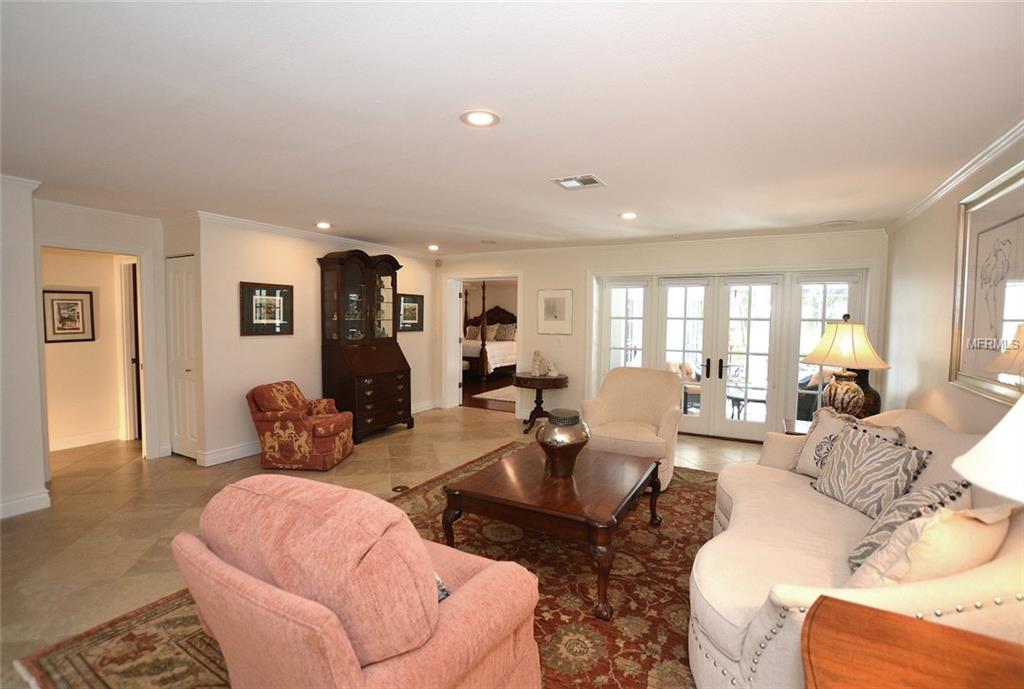 1780 PINE HARRIER CIRCLE, SARASOTA, Florida 34231, 3 Bedrooms Bedrooms, 8 Rooms Rooms,3 BathroomsBathrooms,Residential,For sale,PINE HARRIER,A4199510