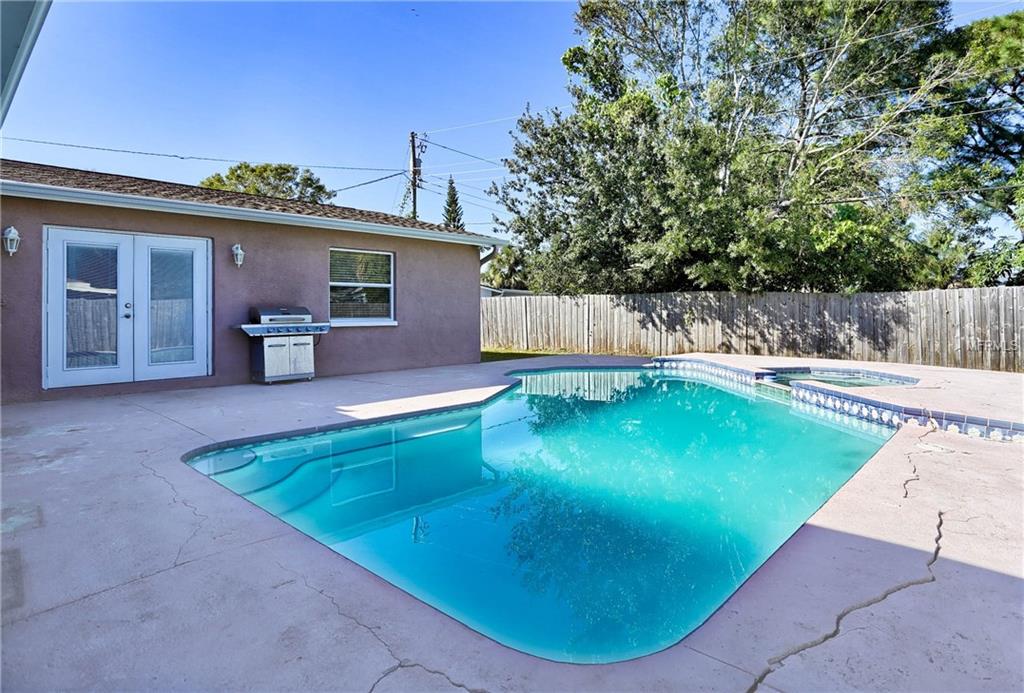5859 31ST AVENUE N, ST PETERSBURG, Florida 33710, 3 Bedrooms Bedrooms, 7 Rooms Rooms,2 BathroomsBathrooms,Residential,For sale,31ST,U7838115