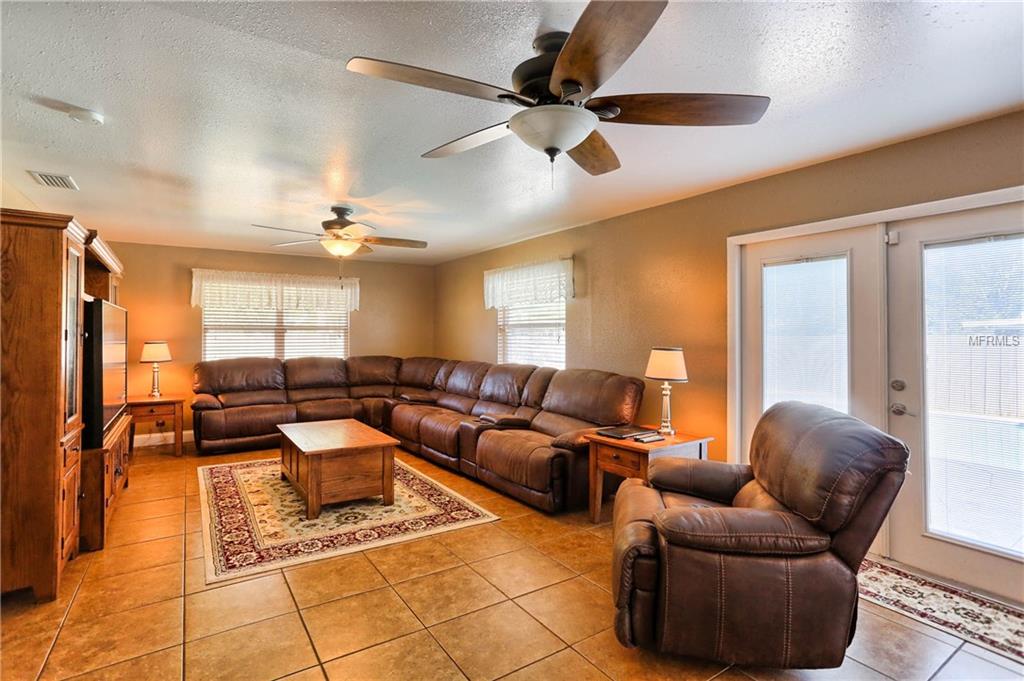 5859 31ST AVENUE N, ST PETERSBURG, Florida 33710, 3 Bedrooms Bedrooms, 7 Rooms Rooms,2 BathroomsBathrooms,Residential,For sale,31ST,U7838115