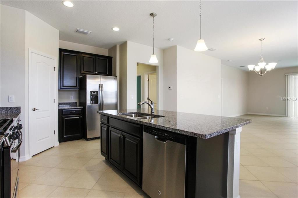 1399 RILEY CIRCLE, DELAND, Florida 32724, 3 Bedrooms Bedrooms, 6 Rooms Rooms,2 BathroomsBathrooms,Residential,For sale,RILEY,W7636741