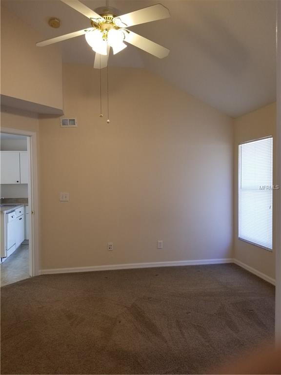 7435 OXFORD GARDEN CIRCLE, APOLLO BEACH, Florida 33572, 3 Bedrooms Bedrooms, 5 Rooms Rooms,2 BathroomsBathrooms,Residential,For sale,OXFORD GARDEN,T2924275