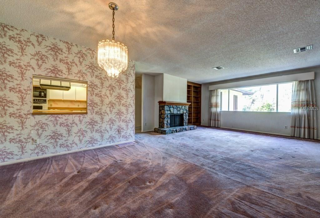 1631 COLUMBIA DRIVE, ENGLEWOOD, Florida 34223, 3 Bedrooms Bedrooms, 8 Rooms Rooms,3 BathroomsBathrooms,Residential,For sale,COLUMBIA,A4208722