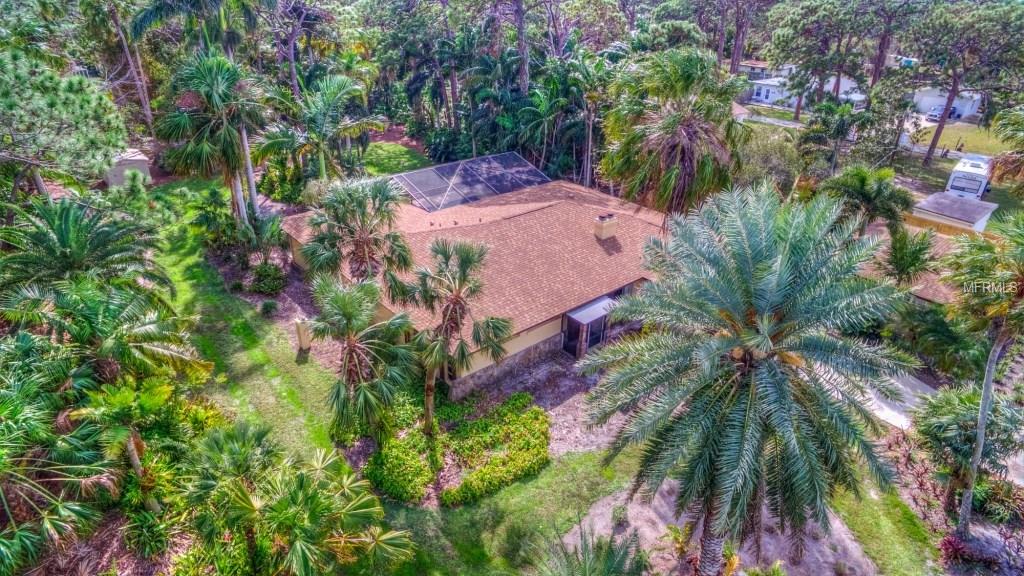 1631 COLUMBIA DRIVE, ENGLEWOOD, Florida 34223, 3 Bedrooms Bedrooms, 8 Rooms Rooms,3 BathroomsBathrooms,Residential,For sale,COLUMBIA,A4208722