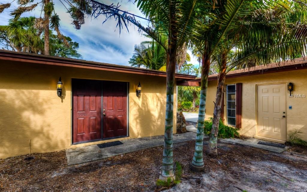 1631 COLUMBIA DRIVE, ENGLEWOOD, Florida 34223, 3 Bedrooms Bedrooms, 8 Rooms Rooms,3 BathroomsBathrooms,Residential,For sale,COLUMBIA,A4208722