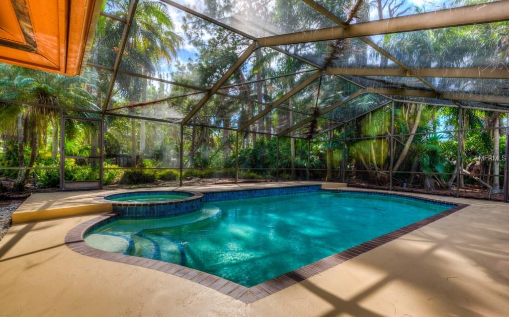 1631 COLUMBIA DRIVE, ENGLEWOOD, Florida 34223, 3 Bedrooms Bedrooms, 8 Rooms Rooms,3 BathroomsBathrooms,Residential,For sale,COLUMBIA,A4208722