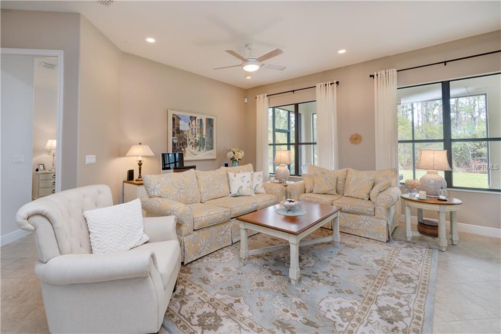 794 BARCELONA DR, POINCIANA, Florida 34759, 2 Bedrooms Bedrooms, 6 Rooms Rooms,2 BathroomsBathrooms,Residential,For sale,BARCELONA DR,S4857017