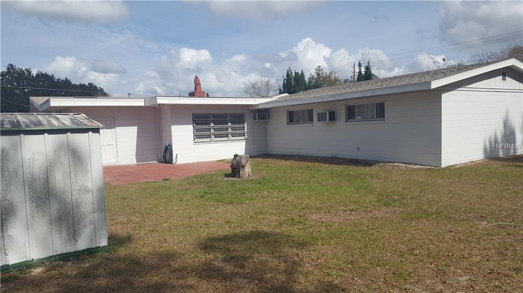 660 OLEANDER DRIVE SE, WINTER HAVEN, Florida 33880, 4 Bedrooms Bedrooms, 8 Rooms Rooms,1 BathroomBathrooms,Residential,For sale,OLEANDER,P4719060