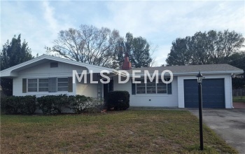 660 OLEANDER DRIVE SE, WINTER HAVEN, Florida 33880, 4 Bedrooms Bedrooms, 8 Rooms Rooms,1 BathroomBathrooms,Residential,For sale,OLEANDER,P4719060