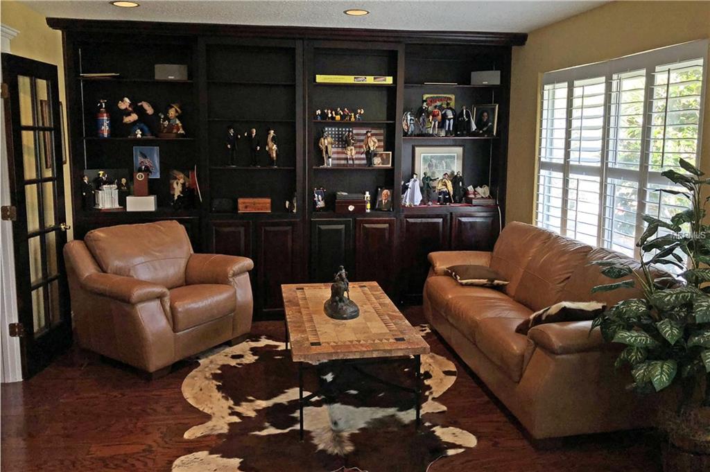 602 RED SAIL LANE, ALTAMONTE SPRINGS, Florida 32701, 4 Bedrooms Bedrooms, 7 Rooms Rooms,2 BathroomsBathrooms,Residential,For sale,RED SAIL,O5561987