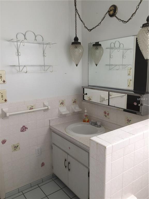 32 BOUGAINVILLEA DRIVE, DEBARY, Florida 32713, 2 Bedrooms Bedrooms, 6 Rooms Rooms,2 BathroomsBathrooms,Residential,For sale,BOUGAINVILLEA,V4721499