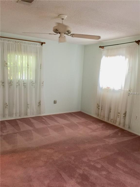 32 BOUGAINVILLEA DRIVE, DEBARY, Florida 32713, 2 Bedrooms Bedrooms, 6 Rooms Rooms,2 BathroomsBathrooms,Residential,For sale,BOUGAINVILLEA,V4721499