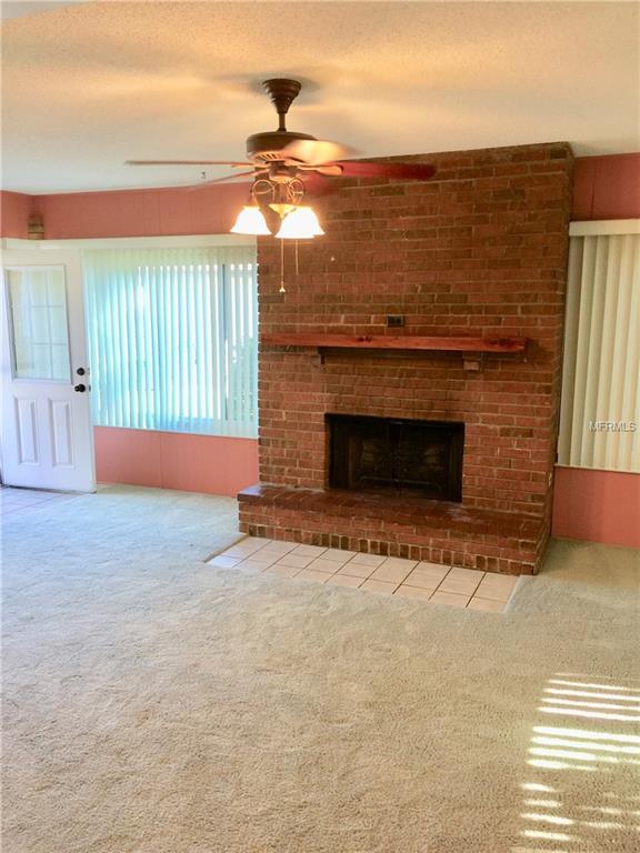 32 BOUGAINVILLEA DRIVE, DEBARY, Florida 32713, 2 Bedrooms Bedrooms, 6 Rooms Rooms,2 BathroomsBathrooms,Residential,For sale,BOUGAINVILLEA,V4721499