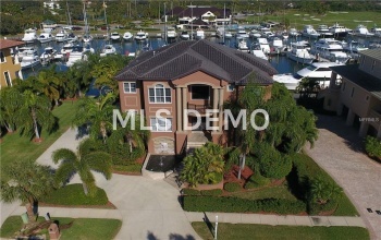 6125 PASADENA POINT BOULEVARD S, GULFPORT, Florida 33707, 6 Bedrooms Bedrooms, 9 Rooms Rooms,3 BathroomsBathrooms,Residential,For sale,PASADENA POINT,U7840832