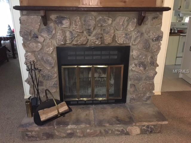 38017 ROLLING ACRES ROAD, LADY LAKE, Florida 32159, 3 Bedrooms Bedrooms, 7 Rooms Rooms,2 BathroomsBathrooms,Residential,For sale,ROLLING ACRES,G4851638