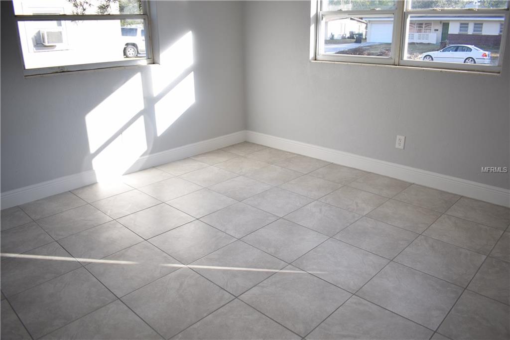 5213 PALISADES DRIVE, ORLANDO, Florida 32808, 3 Bedrooms Bedrooms, 6 Rooms Rooms,2 BathroomsBathrooms,Residential,For sale,PALISADES,O5557511