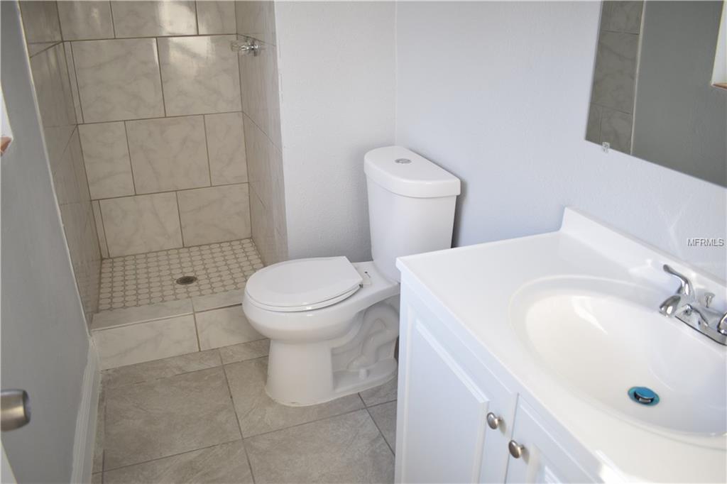 5213 PALISADES DRIVE, ORLANDO, Florida 32808, 3 Bedrooms Bedrooms, 6 Rooms Rooms,2 BathroomsBathrooms,Residential,For sale,PALISADES,O5557511