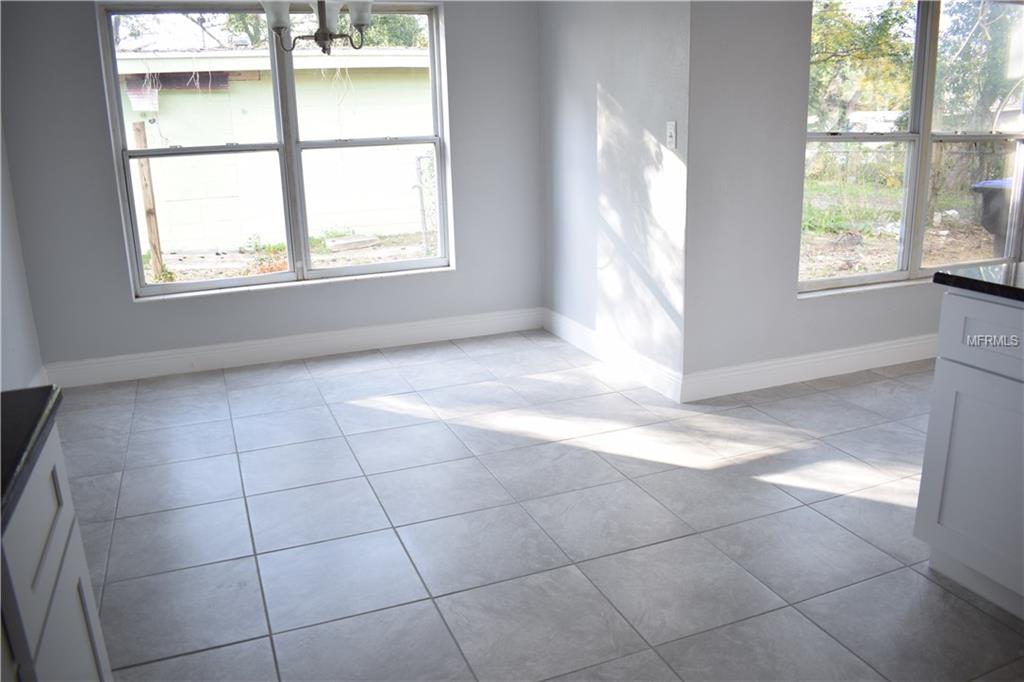 5213 PALISADES DRIVE, ORLANDO, Florida 32808, 3 Bedrooms Bedrooms, 6 Rooms Rooms,2 BathroomsBathrooms,Residential,For sale,PALISADES,O5557511