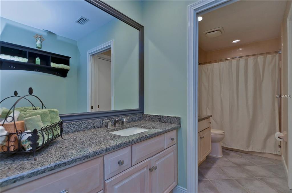 203 LOCUST DRIVE, BRANDON, Florida 33511, 5 Bedrooms Bedrooms, 12 Rooms Rooms,4 BathroomsBathrooms,Residential,For sale,LOCUST,T2927624