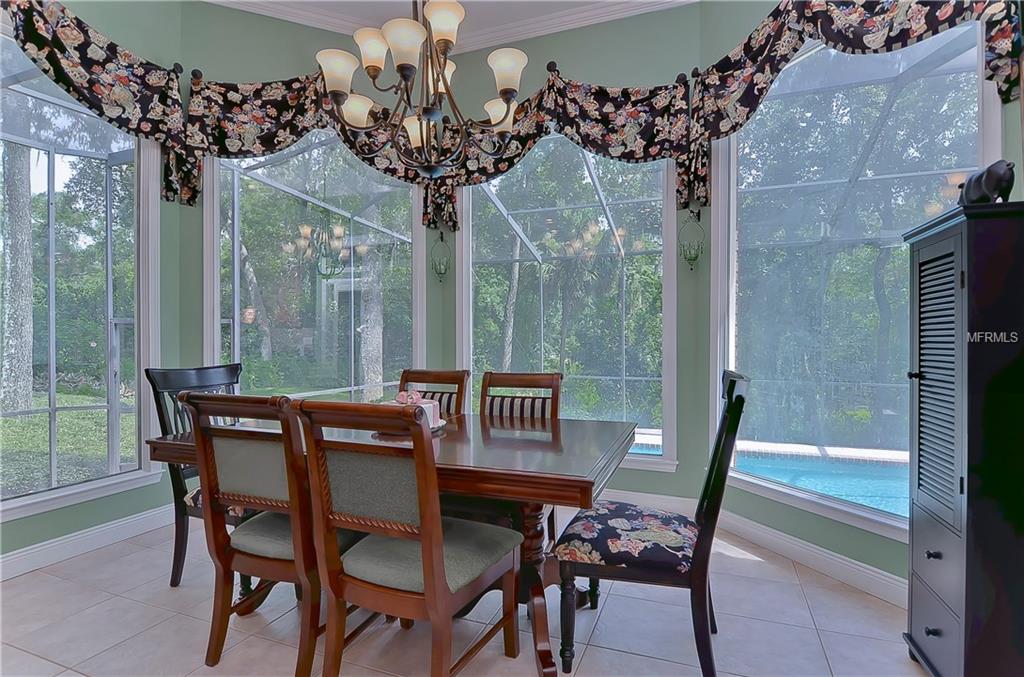 203 LOCUST DRIVE, BRANDON, Florida 33511, 5 Bedrooms Bedrooms, 12 Rooms Rooms,4 BathroomsBathrooms,Residential,For sale,LOCUST,T2927624