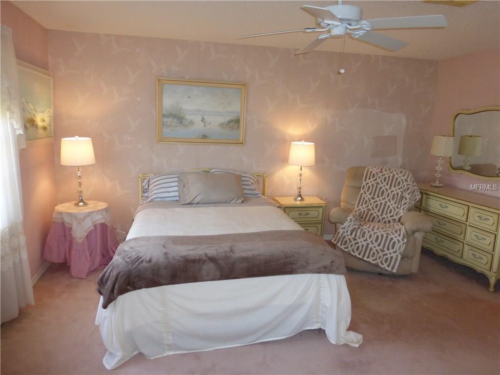 1522 INGRAM DRIVE, SUN CITY CENTER, Florida 33573, 2 Bedrooms Bedrooms, 6 Rooms Rooms,2 BathroomsBathrooms,Residential,For sale,INGRAM,T2928091