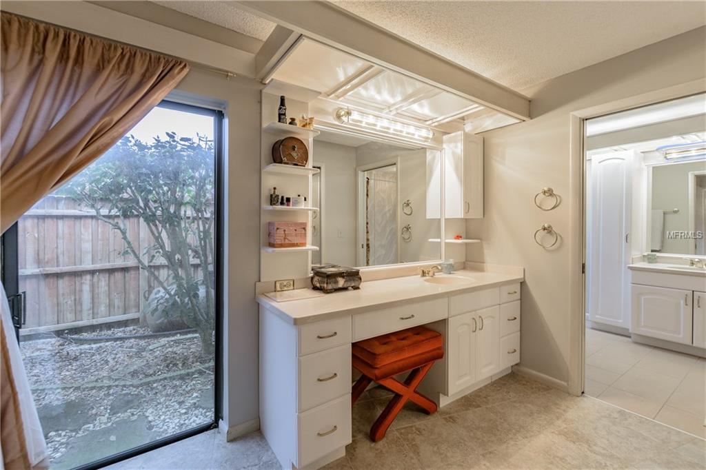 4323 SOUTHPARK DRIVE, TAMPA, Florida 33624, 5 Bedrooms Bedrooms, 8 Rooms Rooms,5 BathroomsBathrooms,Residential,For sale,SOUTHPARK,T2928242