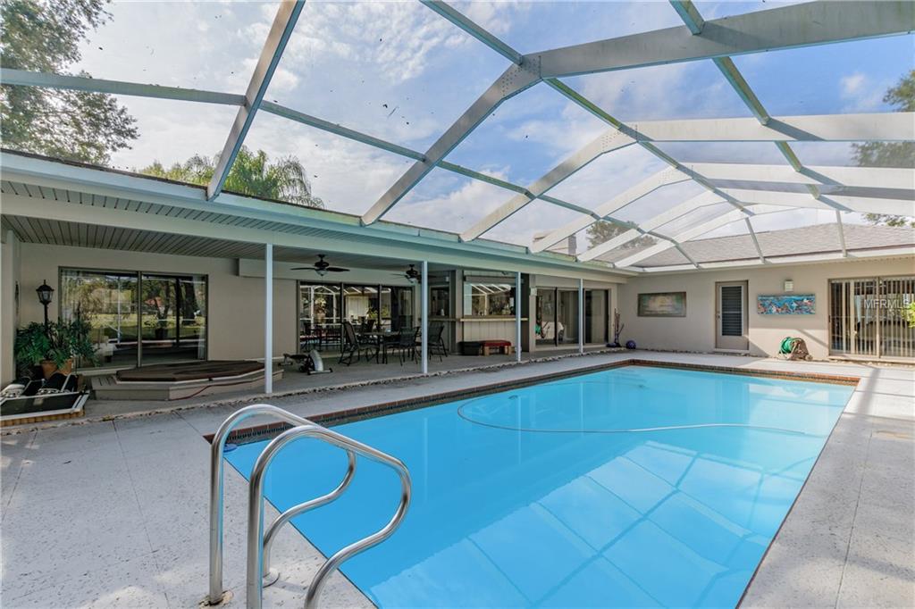 4323 SOUTHPARK DRIVE, TAMPA, Florida 33624, 5 Bedrooms Bedrooms, 8 Rooms Rooms,5 BathroomsBathrooms,Residential,For sale,SOUTHPARK,T2928242