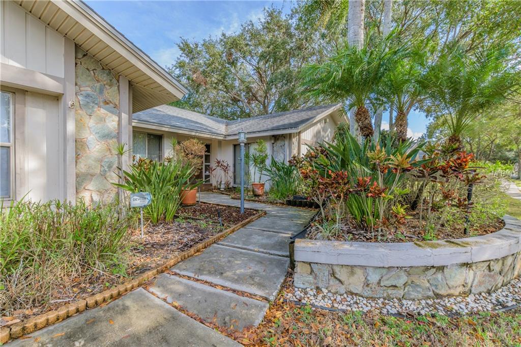 4323 SOUTHPARK DRIVE, TAMPA, Florida 33624, 5 Bedrooms Bedrooms, 8 Rooms Rooms,5 BathroomsBathrooms,Residential,For sale,SOUTHPARK,T2928242