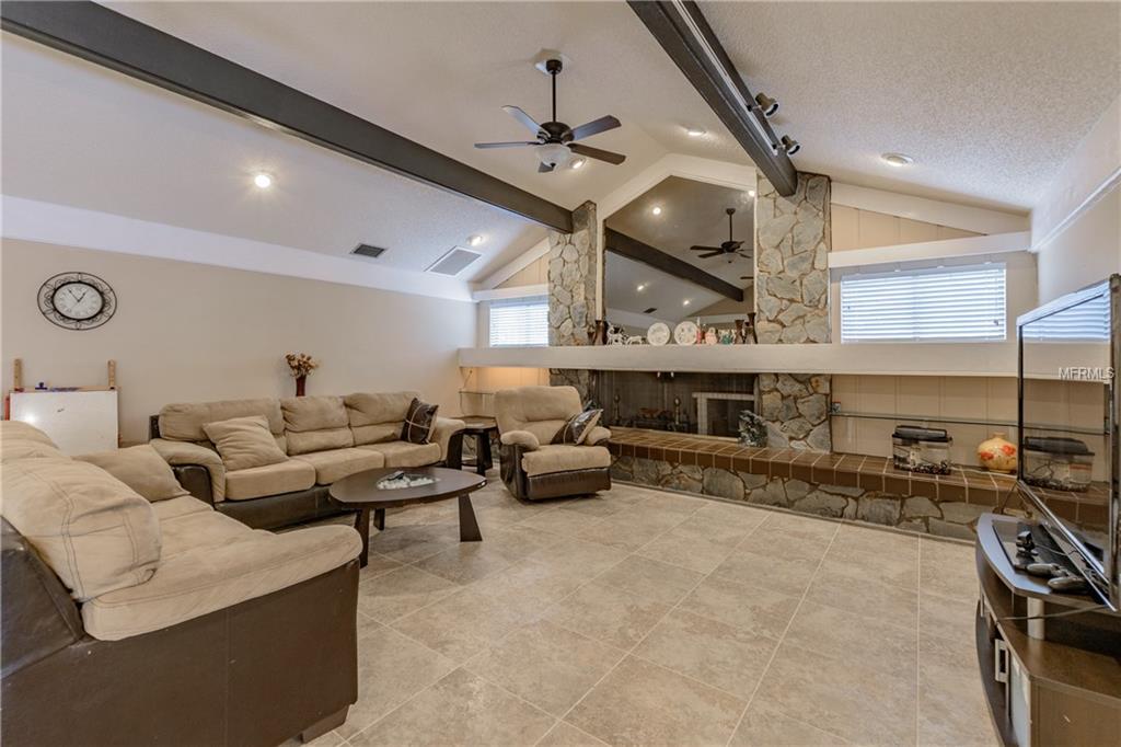 4323 SOUTHPARK DRIVE, TAMPA, Florida 33624, 5 Bedrooms Bedrooms, 8 Rooms Rooms,5 BathroomsBathrooms,Residential,For sale,SOUTHPARK,T2928242