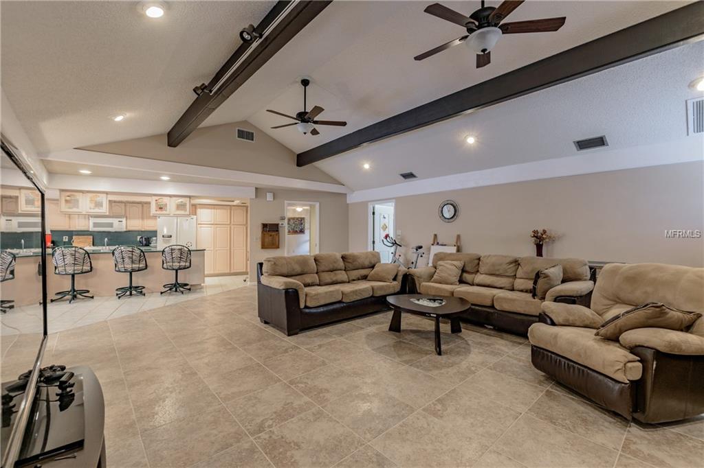 4323 SOUTHPARK DRIVE, TAMPA, Florida 33624, 5 Bedrooms Bedrooms, 8 Rooms Rooms,5 BathroomsBathrooms,Residential,For sale,SOUTHPARK,T2928242