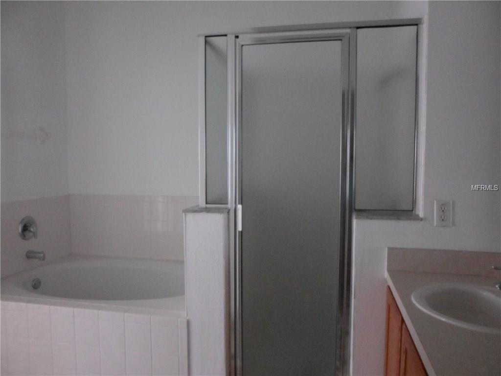 SAINT CLOUD, Florida 34772, 4 Bedrooms Bedrooms, 7 Rooms Rooms,2 BathroomsBathrooms,Residential,For sale,O5561988