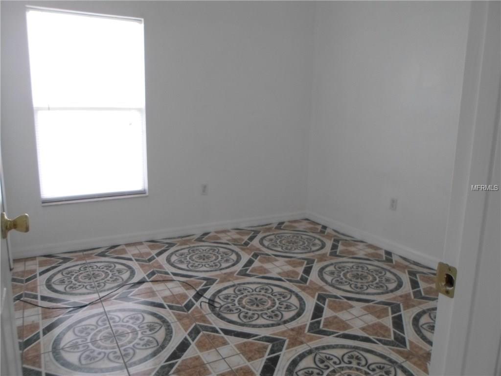 SAINT CLOUD, Florida 34772, 4 Bedrooms Bedrooms, 7 Rooms Rooms,2 BathroomsBathrooms,Residential,For sale,O5561988