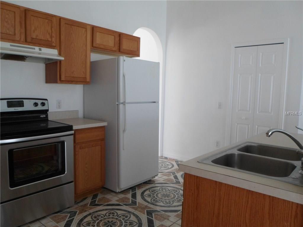 SAINT CLOUD, Florida 34772, 4 Bedrooms Bedrooms, 7 Rooms Rooms,2 BathroomsBathrooms,Residential,For sale,O5561988