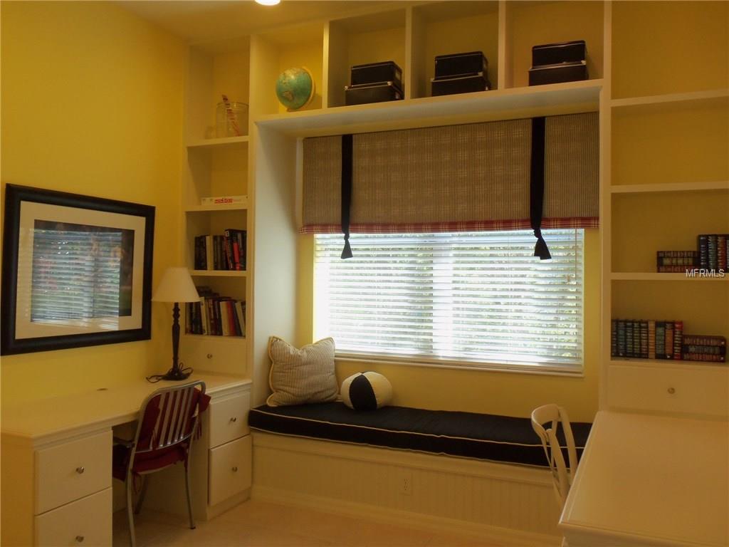 7727 CHARLESTON STREET, UNIVERSITY PARK, SARASOTA, BRADENTON, Florida 34201, 4 Bedrooms Bedrooms, 11 Rooms Rooms,2 BathroomsBathrooms,Residential,For sale,CHARLESTON,A4178431