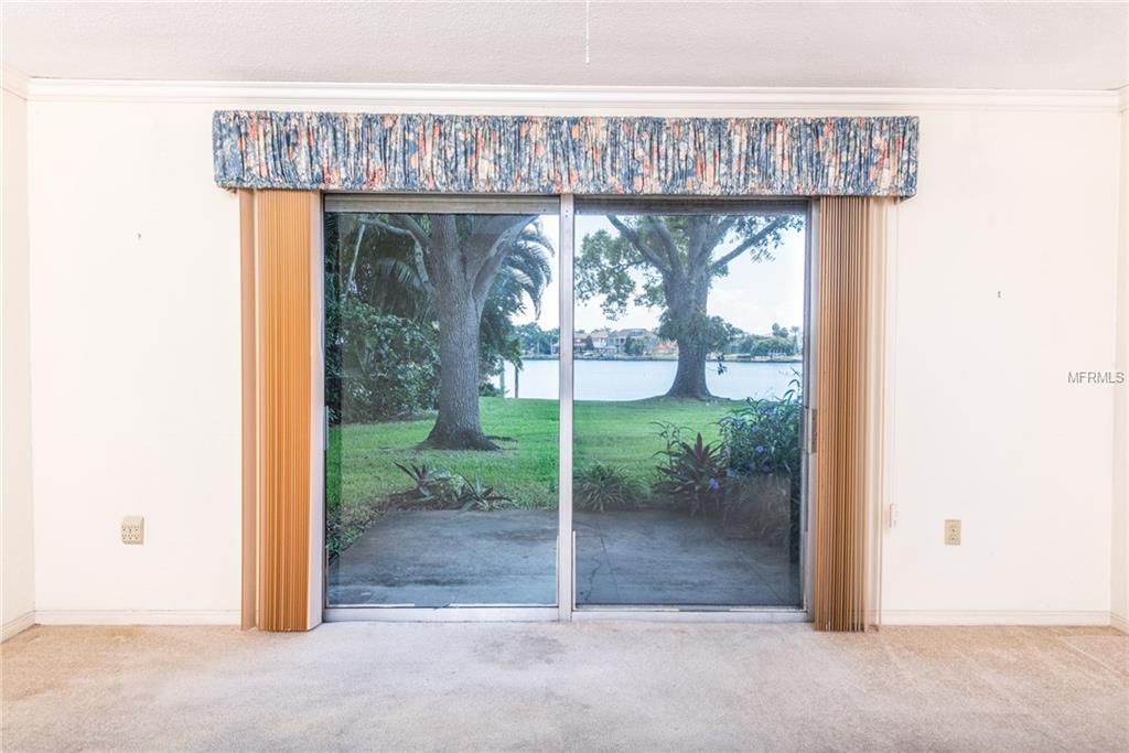 323 CORDOVA BOULEVARD NE, ST PETERSBURG, Florida 33704, 3 Bedrooms Bedrooms, 3 Rooms Rooms,2 BathroomsBathrooms,Residential,For sale,CORDOVA,U7824904