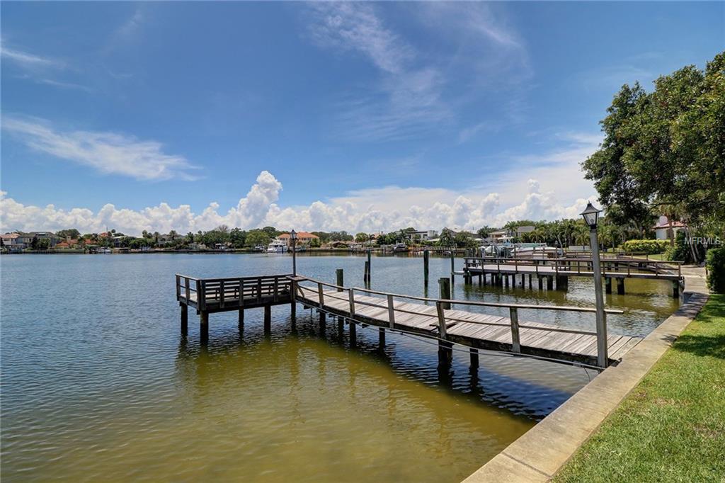 323 CORDOVA BOULEVARD NE, ST PETERSBURG, Florida 33704, 3 Bedrooms Bedrooms, 3 Rooms Rooms,2 BathroomsBathrooms,Residential,For sale,CORDOVA,U7824904