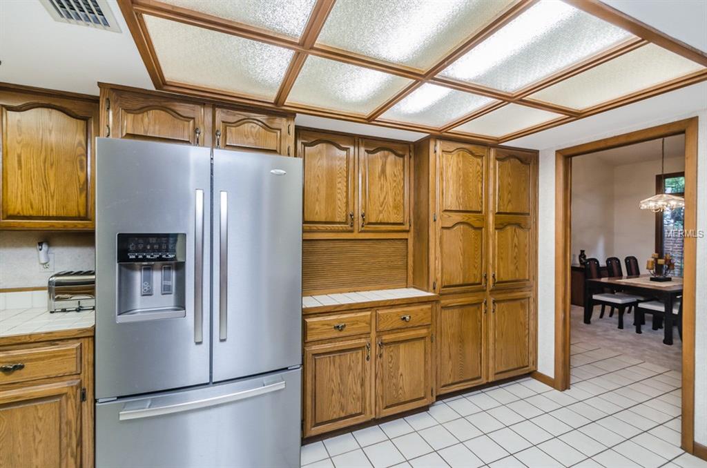 9988 WINDTREE BOULEVARD, SEMINOLE, Florida 33772, 5 Bedrooms Bedrooms, 9 Rooms Rooms,5 BathroomsBathrooms,Residential,For sale,WINDTREE,U7830733