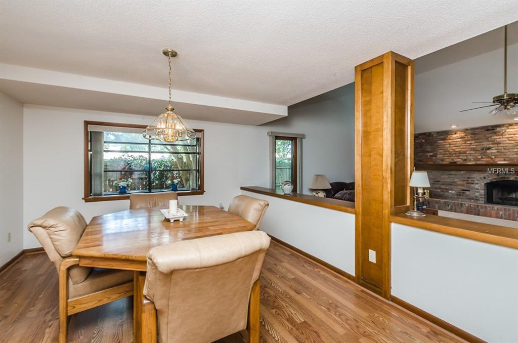 9988 WINDTREE BOULEVARD, SEMINOLE, Florida 33772, 5 Bedrooms Bedrooms, 9 Rooms Rooms,5 BathroomsBathrooms,Residential,For sale,WINDTREE,U7830733