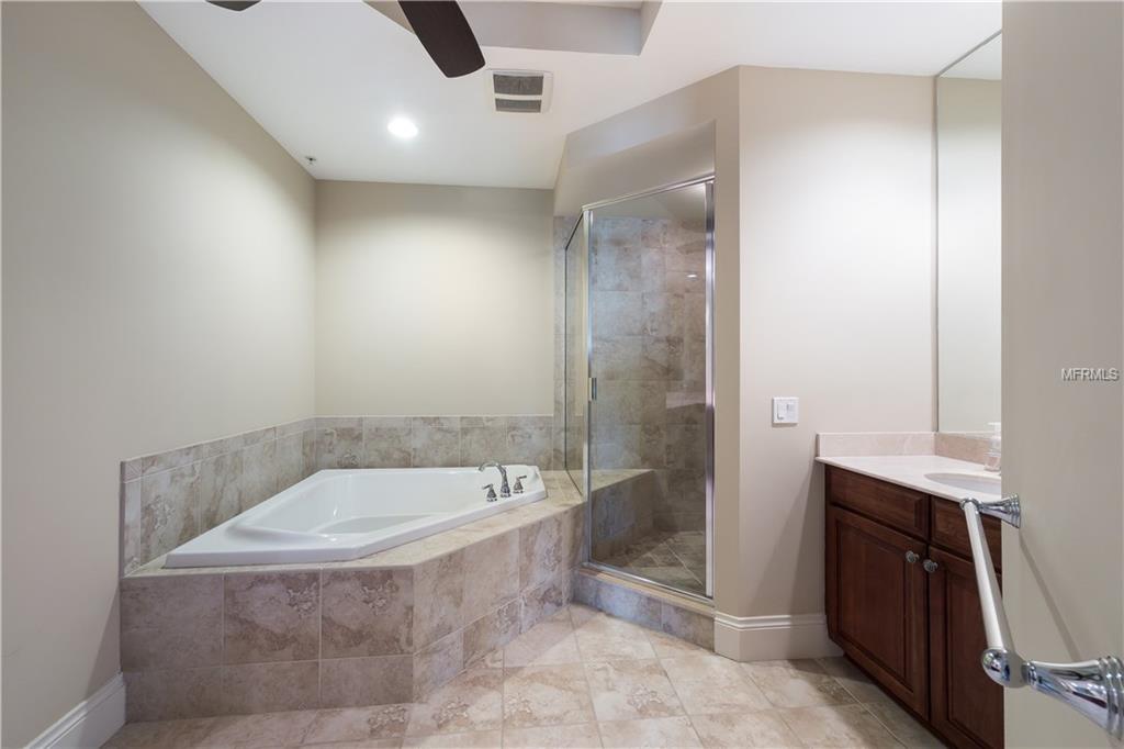 140 RIVIERA DUNES WAY, PALMETTO, Florida 34221, 3 Bedrooms Bedrooms, 5 Rooms Rooms,3 BathroomsBathrooms,Residential,For sale,RIVIERA DUNES,A4197637