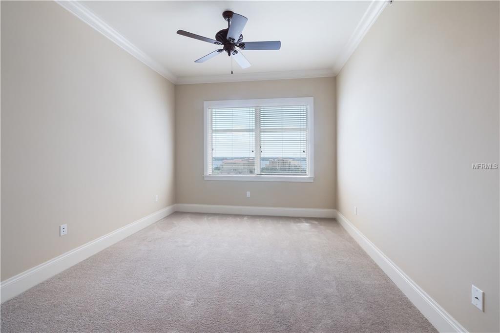 140 RIVIERA DUNES WAY, PALMETTO, Florida 34221, 3 Bedrooms Bedrooms, 5 Rooms Rooms,3 BathroomsBathrooms,Residential,For sale,RIVIERA DUNES,A4197637