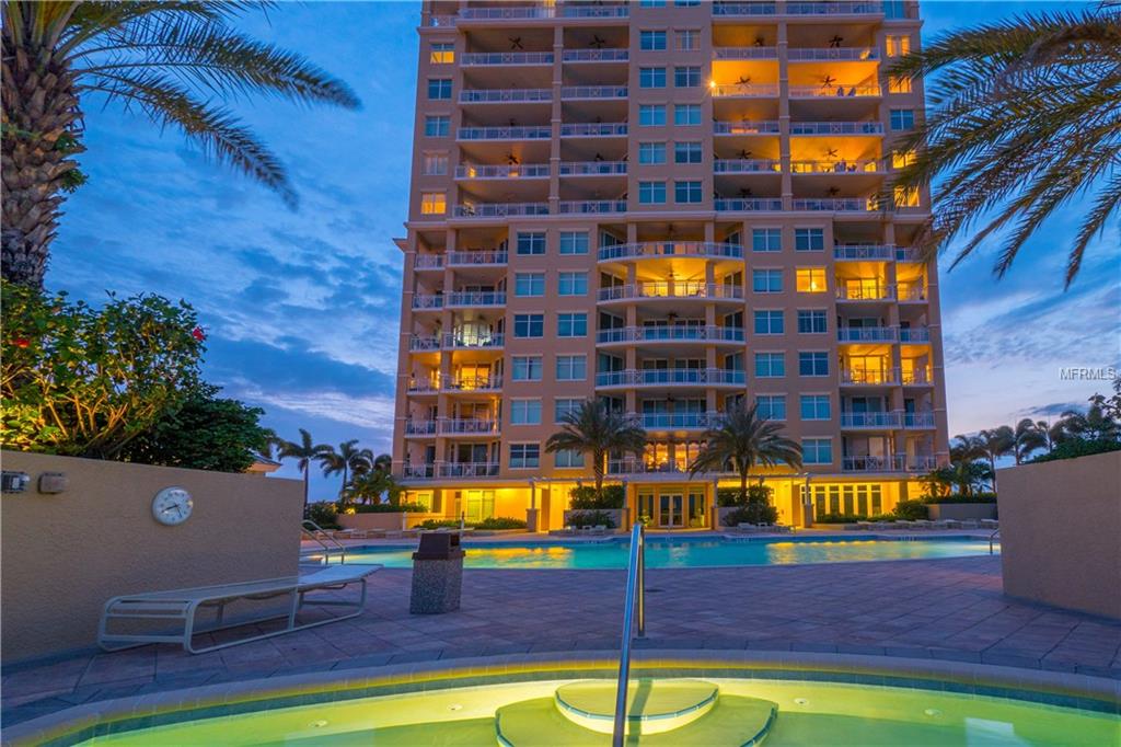 140 RIVIERA DUNES WAY, PALMETTO, Florida 34221, 3 Bedrooms Bedrooms, 5 Rooms Rooms,3 BathroomsBathrooms,Residential,For sale,RIVIERA DUNES,A4197637