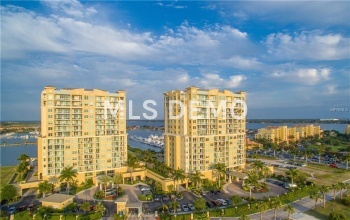 140 RIVIERA DUNES WAY, PALMETTO, Florida 34221, 3 Bedrooms Bedrooms, 5 Rooms Rooms,3 BathroomsBathrooms,Residential,For sale,RIVIERA DUNES,A4197637